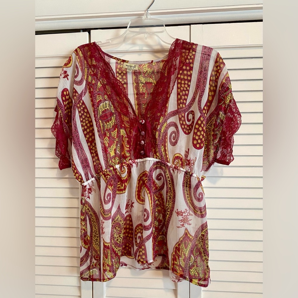 One World Paisley-esque Women’s Top Size L